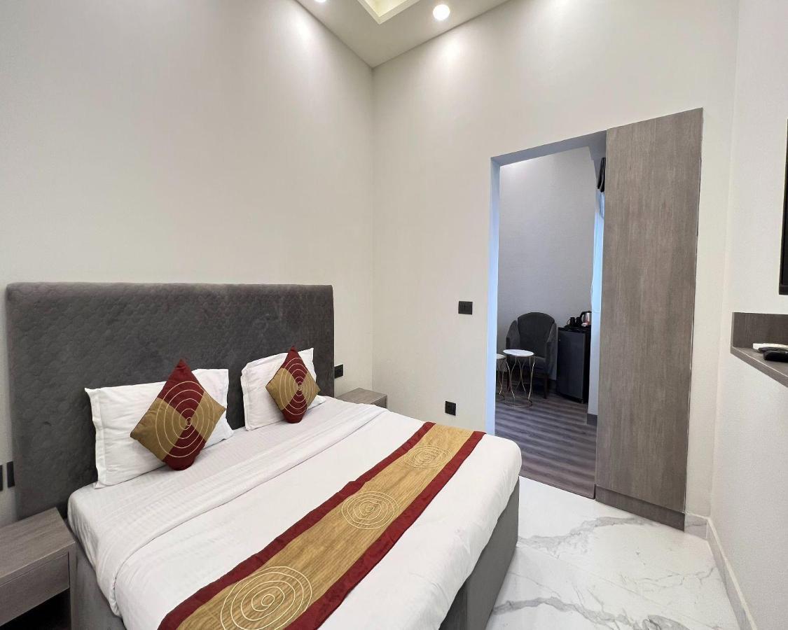 Bed and Breakfast The Dream House Nuova Delhi Esterno foto
