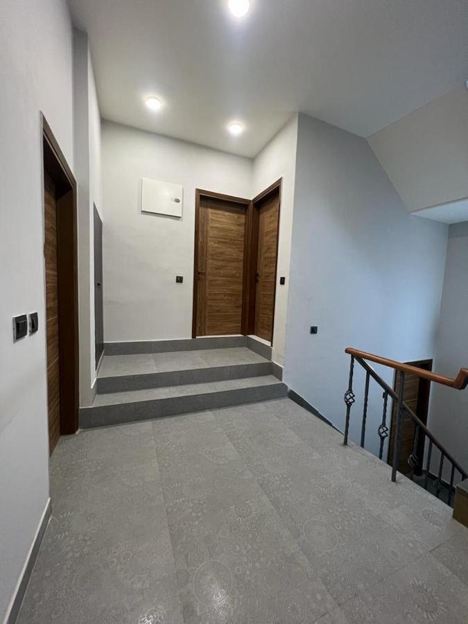 Bed and Breakfast The Dream House Nuova Delhi Esterno foto